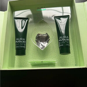 Aura Mugler body lotion and shower milk
